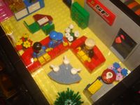LEGO City Bat Building-10