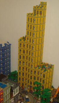 LEGO EXPO TOWER 76-1